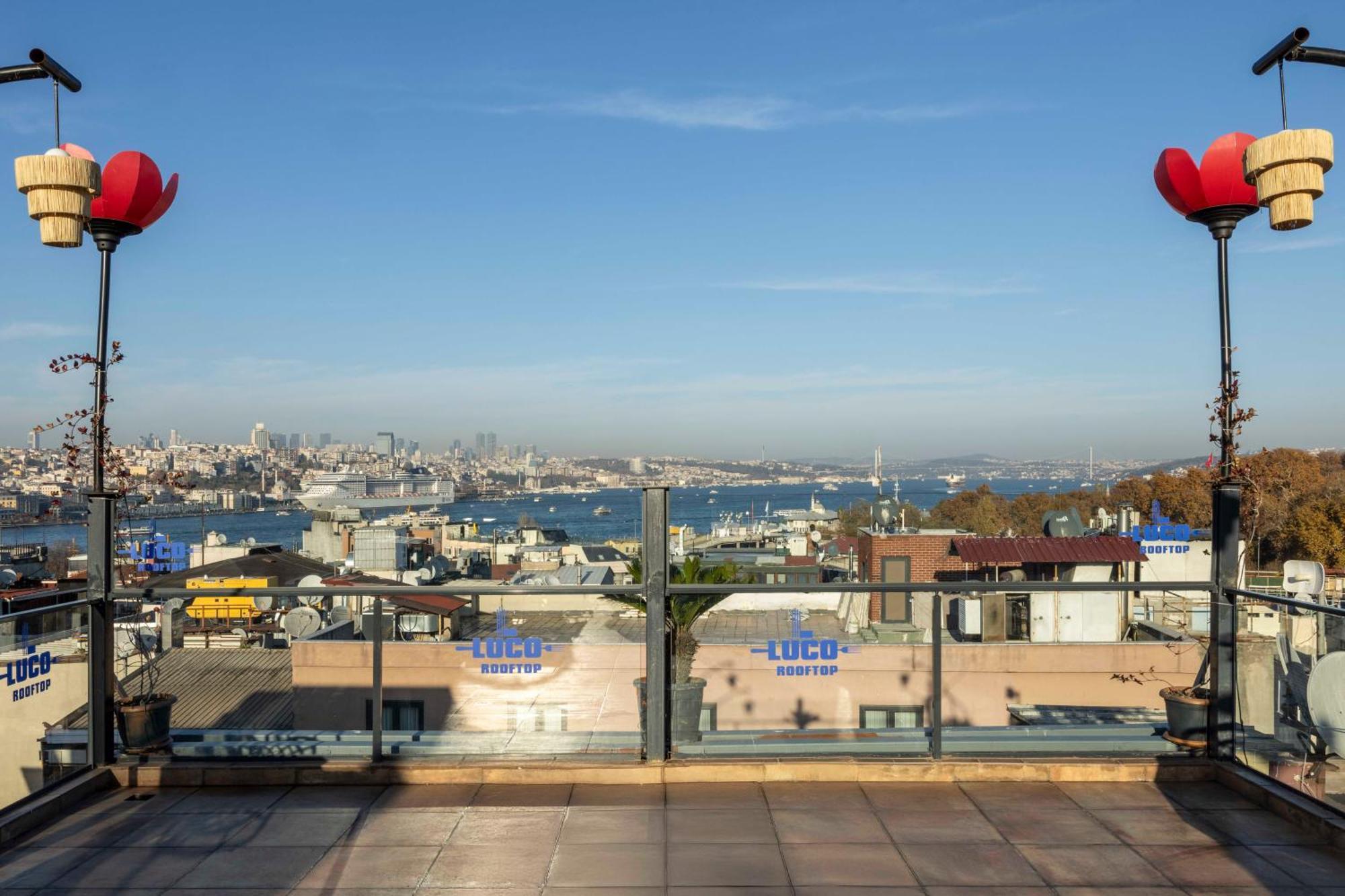 Raymond Old Otel 4*