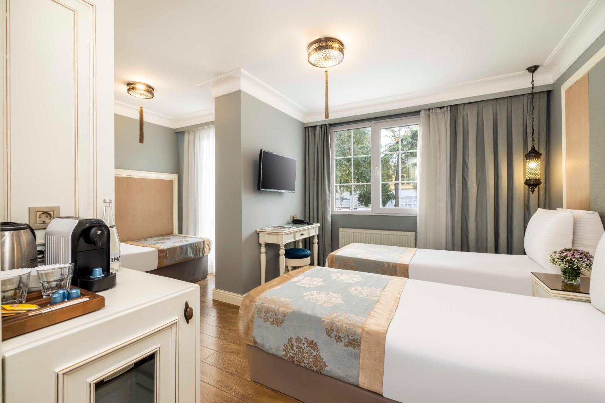 Otel Raymond Old İstanbul